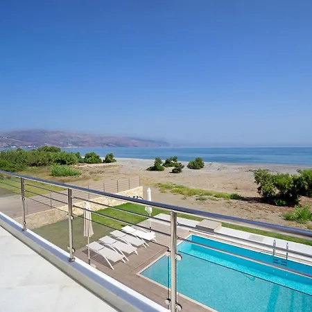 Beach Villas *