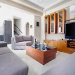 Beach Villas Vila *
