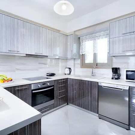 Beach Villas Вилла