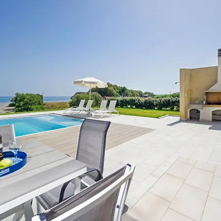 Βίλα Beach Villas *